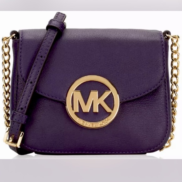 Michael Kors Handbags - Michael Kors Fulton Crossbody